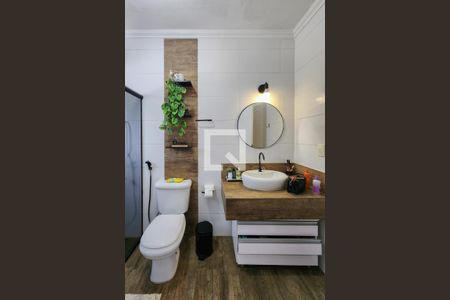 Casa à venda com 239m², 3 quartos e 3 vagasBanheiro da Suíte