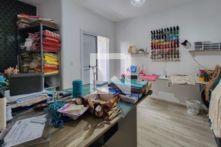 Casa à venda com 239m², 3 quartos e 3 vagasQuarto 2