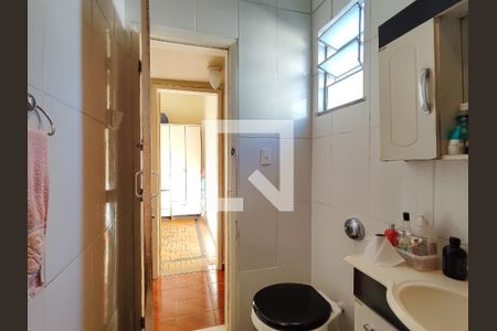 Apartamento à venda com 30m², 2 quartos e sem vaga Apartamento à venda com 30m², 2 quartos e sem vagaBanheiro Corredor