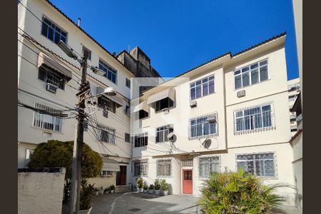 Apartamento à venda com 30m², 2 quartos e sem vaga Apartamento à venda com 30m², 2 quartos e sem vagaFachada do Prédio