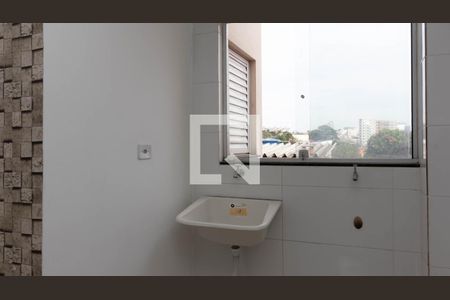 Apartamento à venda com 42m², 2 quartos e sem vaga Apartamento à venda com 42m², 2 quartos e sem vagaÁrea de Serviço