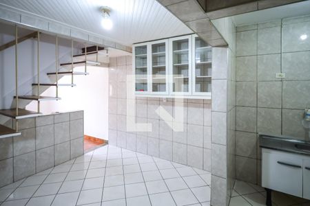 Cozinha de casa para alugar com 2 quartos, 42m² em Vila Gumercindo, São Paulo