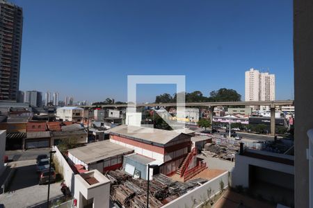 Vista da Sacada de apartamento para alugar com 2 quartos, 33m² em Vila Ema, São Paulo