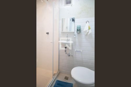 Banheiro social de apartamento para alugar com 1 quarto, 10m² em Leblon, Rio de Janeiro