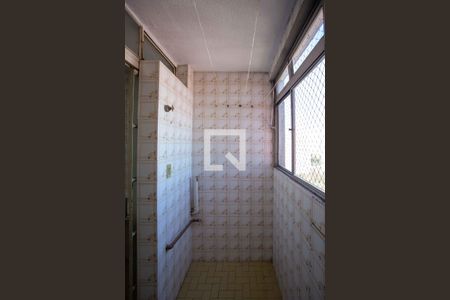 Apartamento à venda com 68m², 3 quartos e 1 vagaÁrea de Serviço