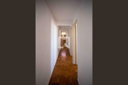 Apartamento à venda com 68m², 3 quartos e 1 vagaCorredor