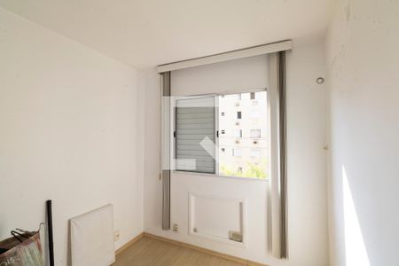 Quarto 2 de apartamento para alugar com 2 quartos, 43m² em Inhoaíba, Rio de Janeiro