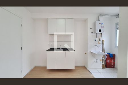 Apartamento à venda com 37m², 1 quarto e sem vaga Apartamento à venda com 37m², 1 quarto e sem vagaCozinha e Área de Serviço