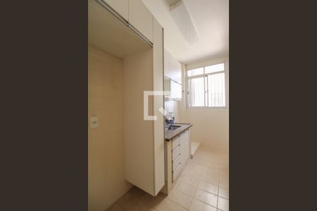 Apartamento à venda com 69m², 2 quartos e 1 vagaCozinha
