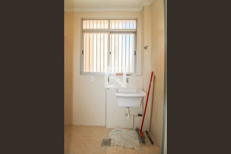 Apartamento à venda com 69m², 2 quartos e 1 vagaÁrea de Serviço