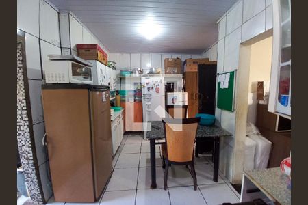 Casa à venda com 159m², 2 quartos e 1 vaga Casa à venda com 159m², 2 quartos e 1 vagaCozinha