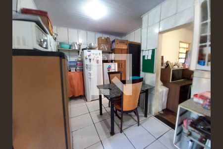 Casa à venda com 159m², 2 quartos e 1 vaga Casa à venda com 159m², 2 quartos e 1 vagaCozinha