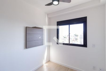 Quarto de apartamento à venda com 1 quarto, 29m² em Km 18, Osasco