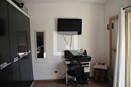 Casa à venda com 100m², 3 quartos e 2 vagasQuarto 2