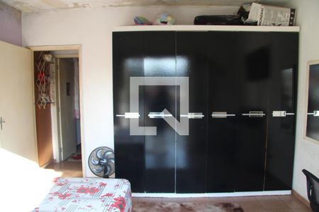 Casa à venda com 100m², 3 quartos e 2 vagasQuarto 2