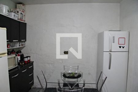 Casa à venda com 100m², 3 quartos e 2 vagasCozinha