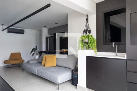 Apartamento à venda com 2 quartos, 71m² em Moema, São Paulo