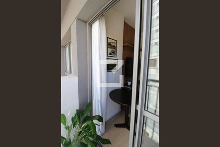 Varanda de kitnet/studio para alugar com 1 quarto, 29m² em Vila Nova Conceição, São Paulo