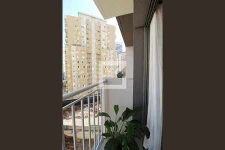 Varanda de kitnet/studio para alugar com 1 quarto, 29m² em Vila Nova Conceição, São Paulo