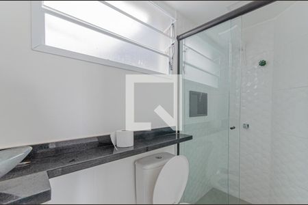 Banheiro de kitnet/studio para alugar com 1 quarto, 25m² em Ipiranga, São Paulo