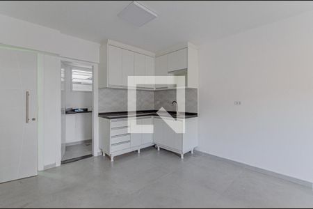 Cozinha de kitnet/studio para alugar com 1 quarto, 25m² em Ipiranga, São Paulo