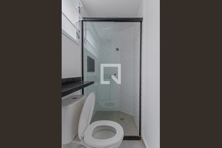 Banheiro de kitnet/studio para alugar com 1 quarto, 25m² em Ipiranga, São Paulo