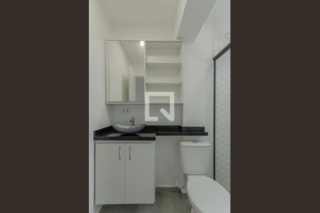 Banheiro de kitnet/studio para alugar com 1 quarto, 25m² em Ipiranga, São Paulo