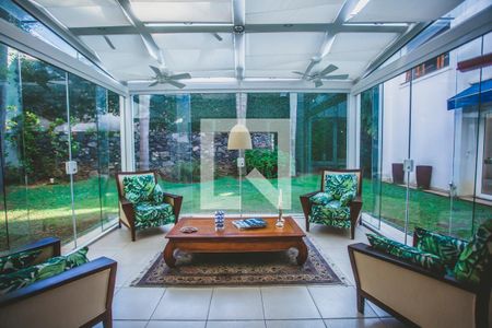 Varanda de casa à venda com 8 quartos, 990m² em Planalto Paulista, São Paulo