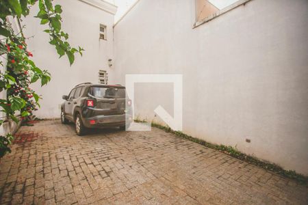 Garagem  de casa à venda com 8 quartos, 990m² em Planalto Paulista, São Paulo