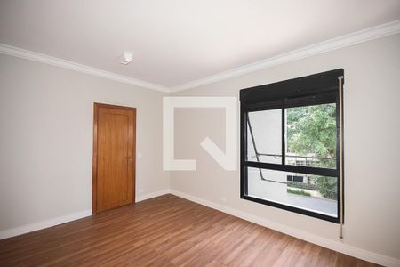 Apartamento à venda com 256m², 4 quartos e 4 vagasSuíte 4