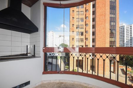 Apartamento à venda com 256m², 4 quartos e 4 vagasVaranda Gourmet	
