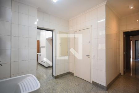 Apartamento à venda com 256m², 4 quartos e 4 vagasÁrea de Serviço
