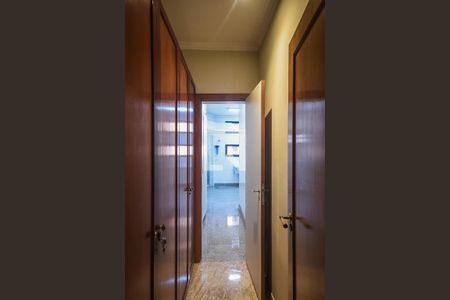 Apartamento à venda com 256m², 4 quartos e 4 vagasArmário da Área de Serviço