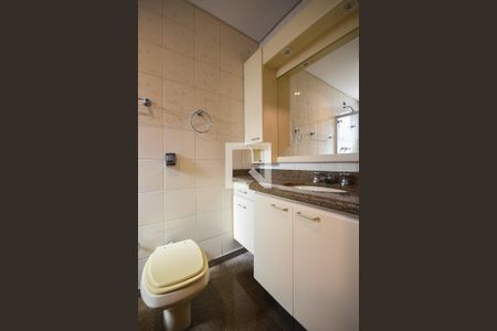 Apartamento à venda com 256m², 4 quartos e 4 vagasBanheiro Suíte 1