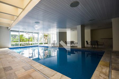 Apartamento à venda com 256m², 4 quartos e 4 vagasPiscina