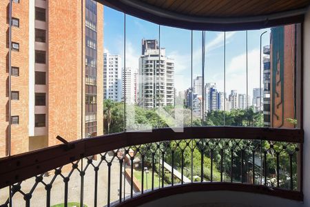 Apartamento à venda com 256m², 4 quartos e 4 vagasVaranda Gourmet	