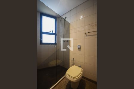 Apartamento à venda com 256m², 4 quartos e 4 vagasBanheiro Suíte 4