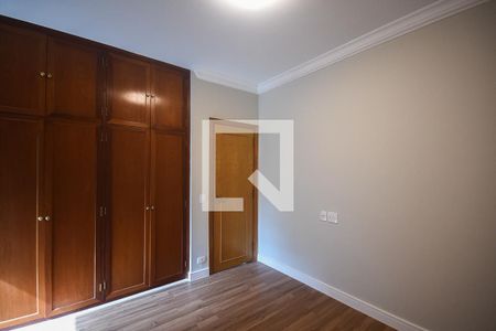 Apartamento à venda com 256m², 4 quartos e 4 vagasSuíte 2
