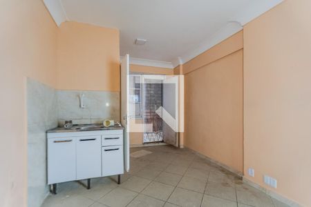 Sala/Quarto/Cozinha de kitnet/studio para alugar com 1 quarto, 18m² em Centro Histórico, Porto Alegre