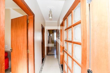 Corredor de apartamento à venda com 3 quartos, 112m² em Santa Maria Goretti, Porto Alegre