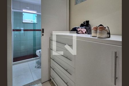 Casa de condomínio à venda com 350m², 4 quartos e 2 vagasBanheiro 3