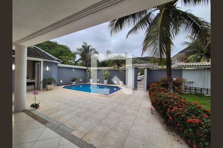 Casa de condomínio à venda com 350m², 4 quartos e 2 vagasÁrea externa 