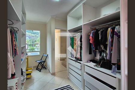 Casa de condomínio à venda com 350m², 4 quartos e 2 vagas Quarto 1