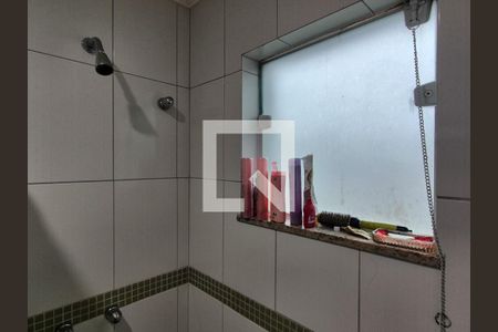 Casa de condomínio à venda com 350m², 4 quartos e 2 vagasBanheiro 4