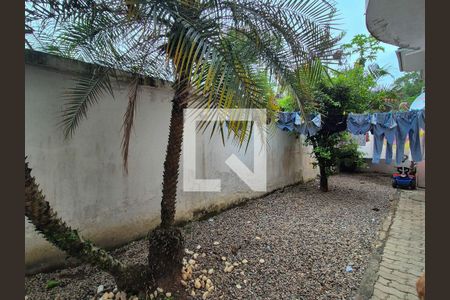 Casa de condomínio à venda com 350m², 4 quartos e 2 vagasÁrea externa 