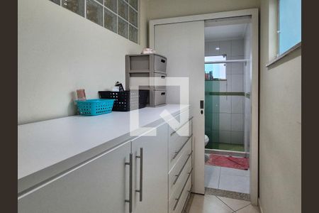 Casa de condomínio à venda com 350m², 4 quartos e 2 vagasBanheiro 4