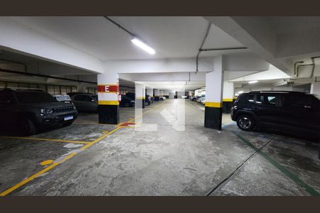 Studio para alugar com 74m², 1 quarto e 1 vaga Studio para alugar com 74m², 1 quarto e 1 vagaGaragem