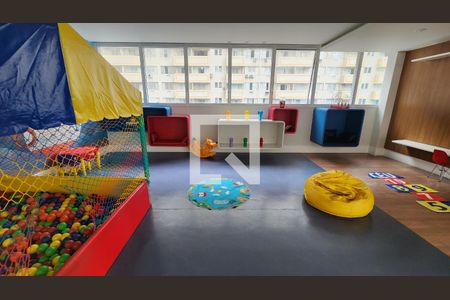 Studio para alugar com 74m², 1 quarto e 1 vaga Studio para alugar com 74m², 1 quarto e 1 vagaBrinquedoteca