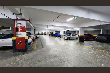 Studio para alugar com 74m², 1 quarto e 1 vaga Studio para alugar com 74m², 1 quarto e 1 vagaGaragem