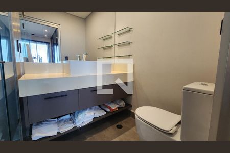 Studio para alugar com 74m², 1 quarto e 1 vaga Studio para alugar com 74m², 1 quarto e 1 vagaBanheiro da Suíte